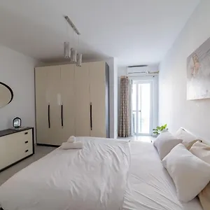 https://vbh-apartment-st-julian-malta.hotelssaintjulians.com