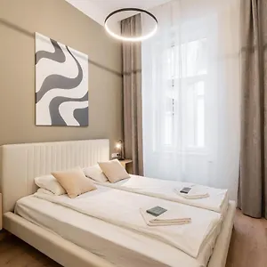  דירה N36- Boutique Apartments, Location, By Bqa